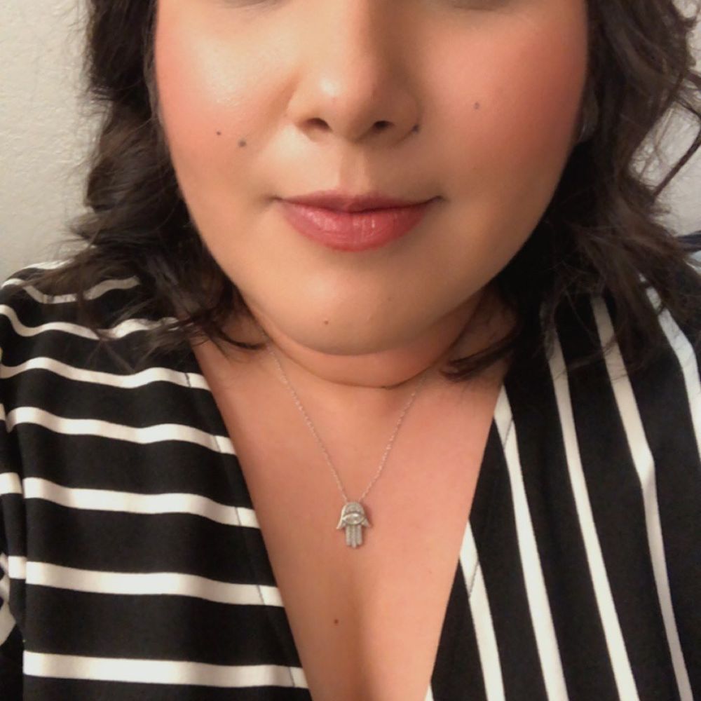 Meet your Posher, Talia